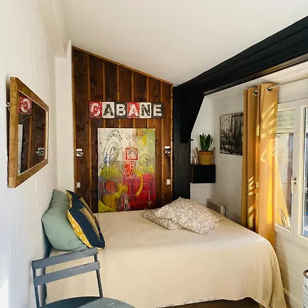 Les Chambres D'ovaline Guest house
