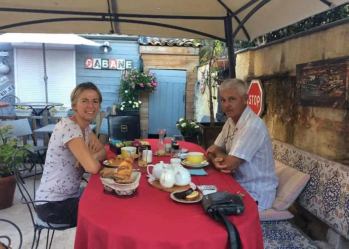 Les D'ovaline Σεντ Εμιλιόν